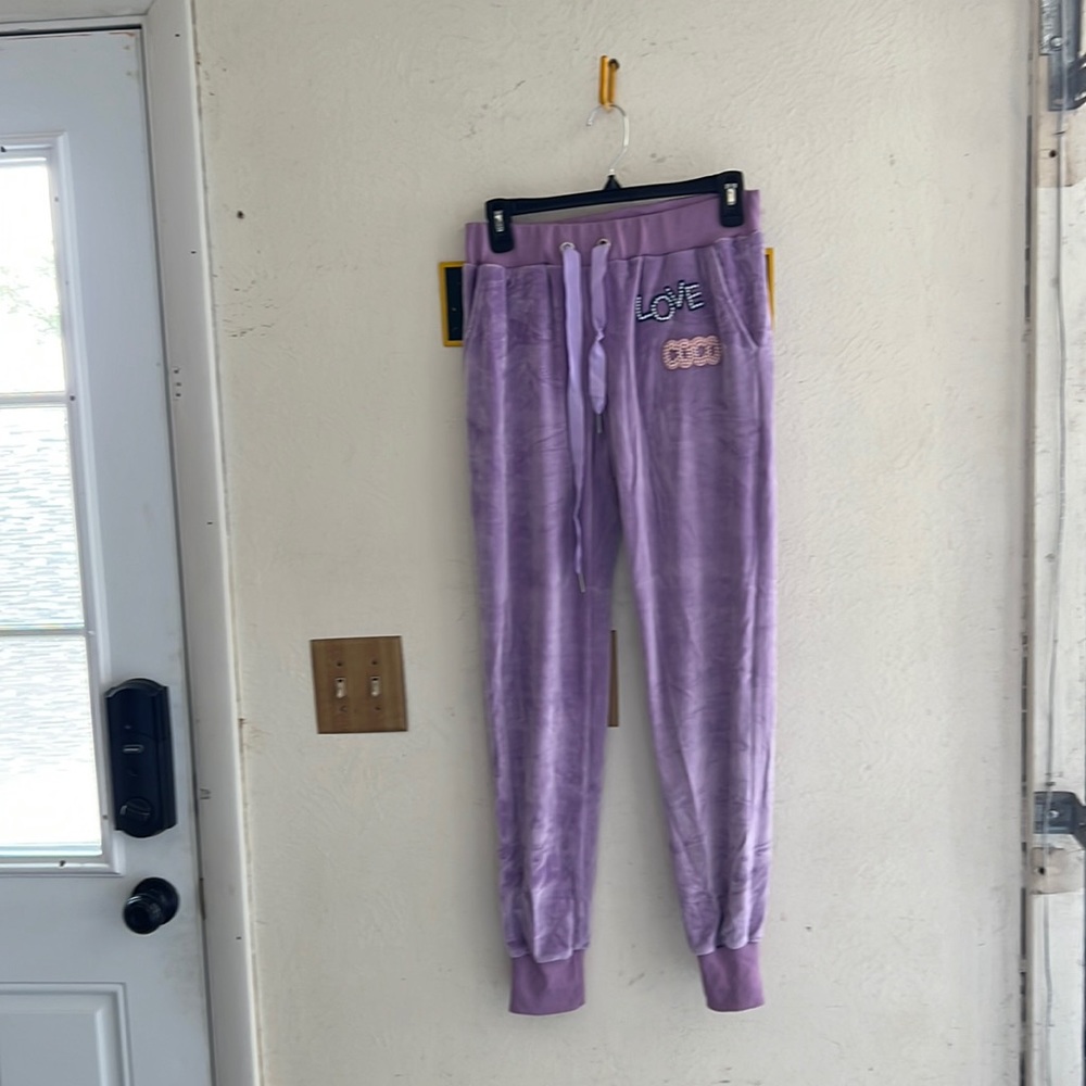Women size L, Emma and Ashley designed pant and top outfit